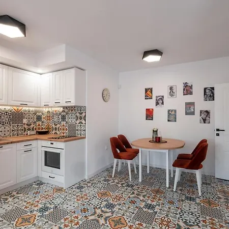 Апартаменты Artistic 2 Bedroom Heart Of Kapana Ap1 Пловдив