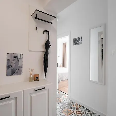 Artistic 2 Bedroom Heart Of Kapana Ap1 * Пловдив